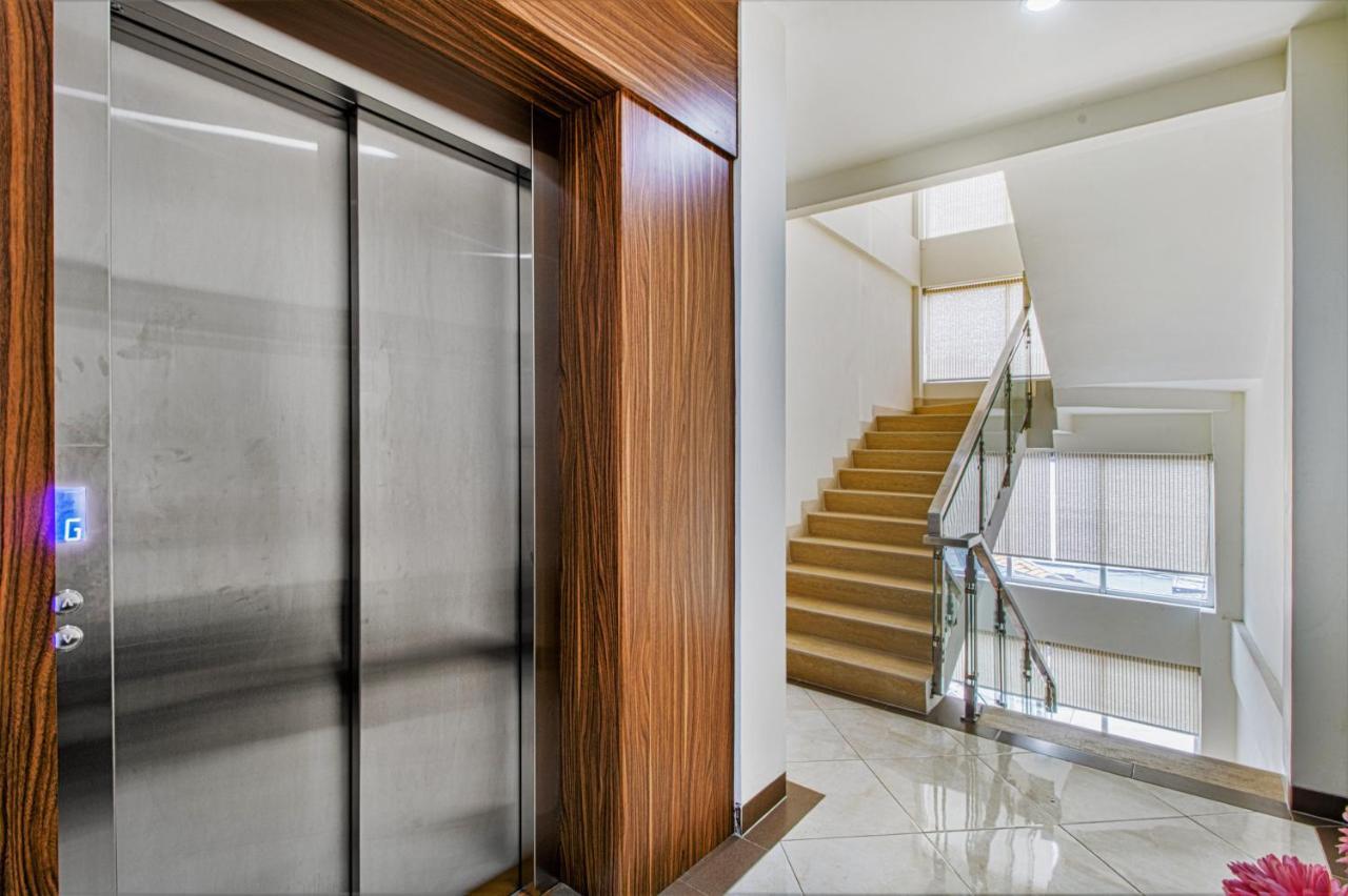 D'Padmaya Residence Jakarta Eksteriør billede